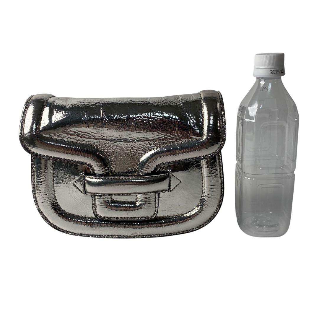 美品 ピエールアルディ PIERREHARDY アルファヴィル チェーンバッグ