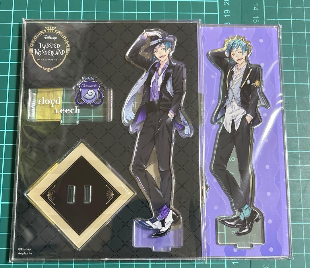 ツイステ フロイド 制服 寮服 アクリルスタンド - メルカリ