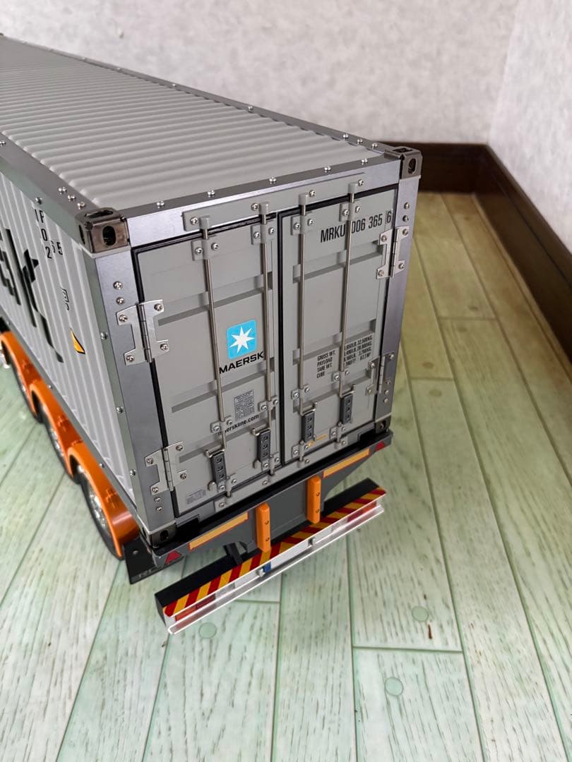 タミヤ1/14RC トレーラー用 40フィートコンテナ 3軸セミトレーラー