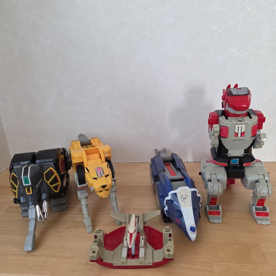 恐竜戦隊 ジュウレンジャー 進化合体 DX 大獣神