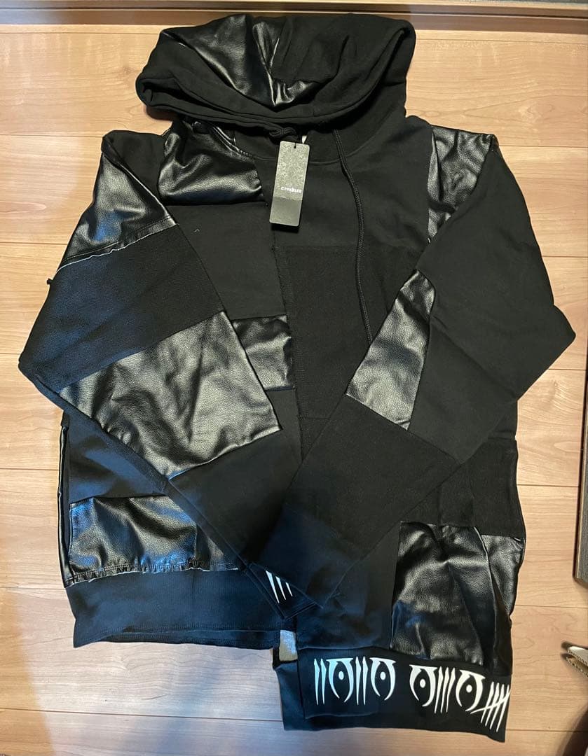 CIVARIZE NIGHTMARE 柩コラボパーカー