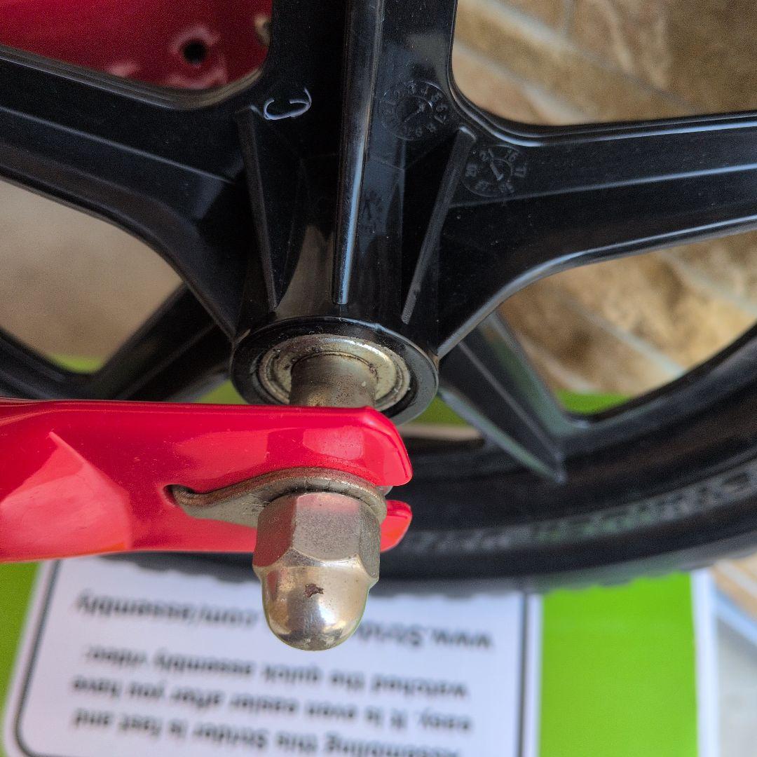 プロテクター3点セット付】STRIDER ストライダー 12 Sport 赤