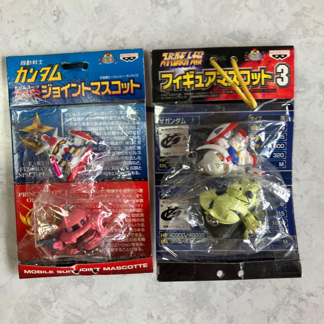 機動戦士ガンダム　まとめ売り ライター　フィギュア　ストラップ その他