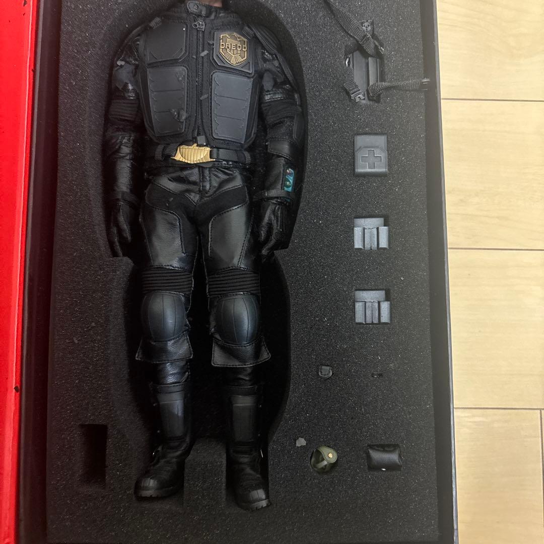ジャッジ・ドレッド カール・アーバン 1/6 フィギュア - メルカリ