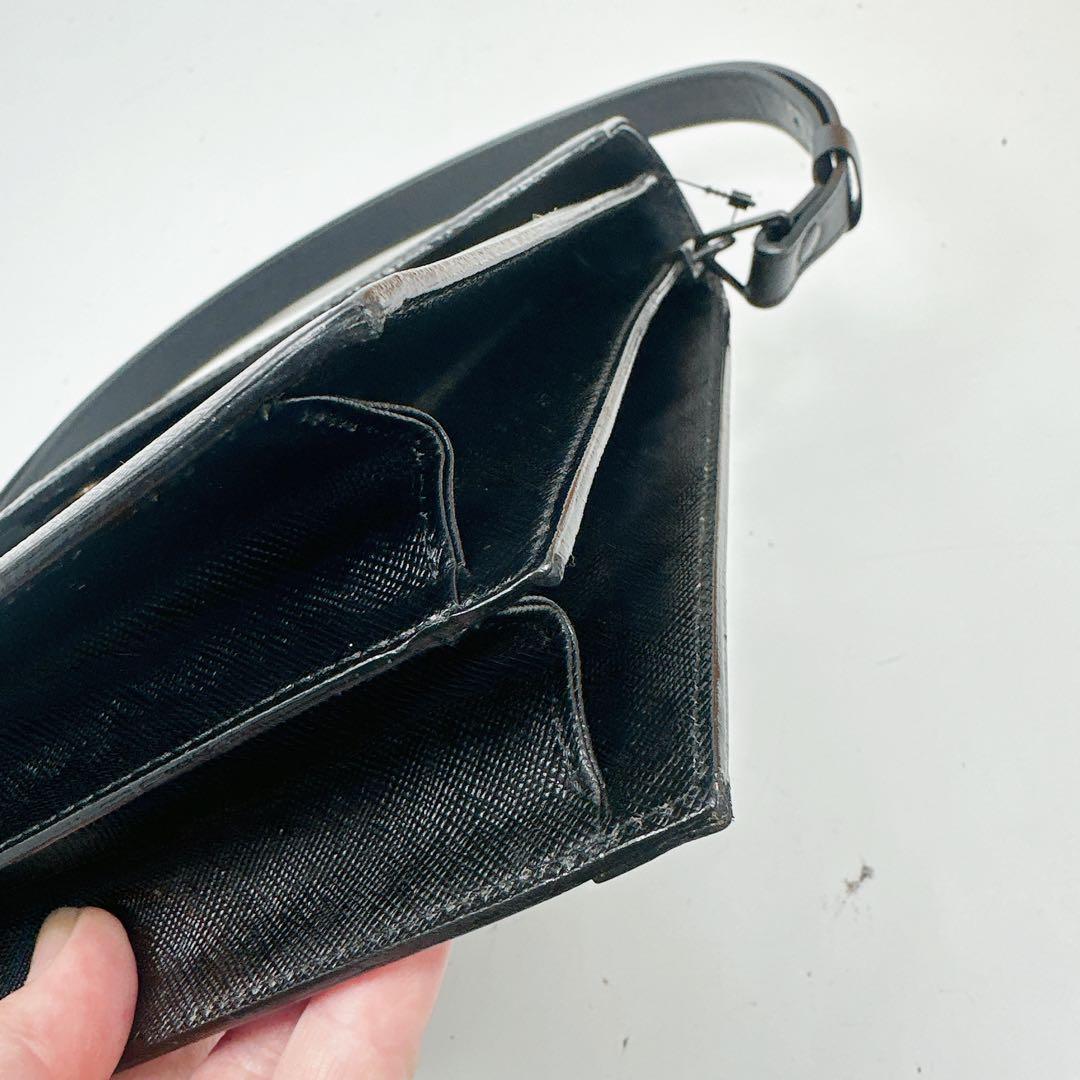 イヴサンローラン　ブラック　レザー　カサンドラロゴ　ワンショルダーバッグ　黒