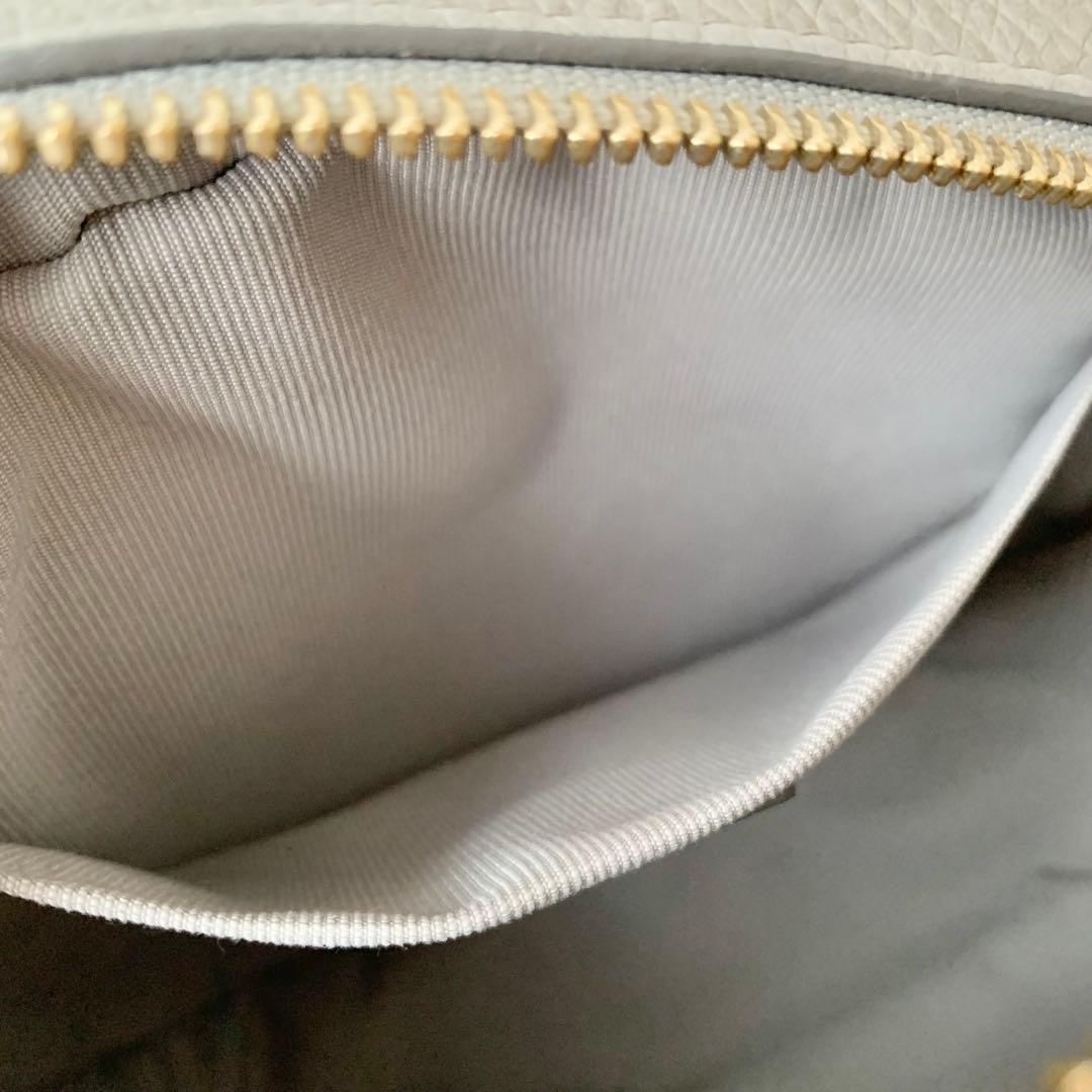 【FURLA】フルラ　ショルダーバッグ　カメラバッグ　グレー　ライトグレー