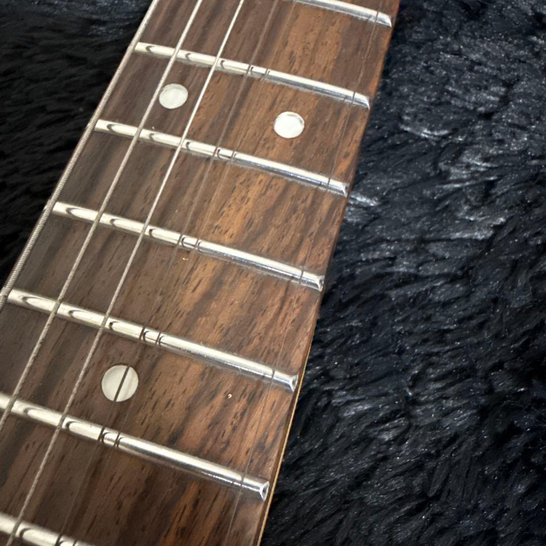 Squier Stratcaster エレキギター レッド ストラトキャスター