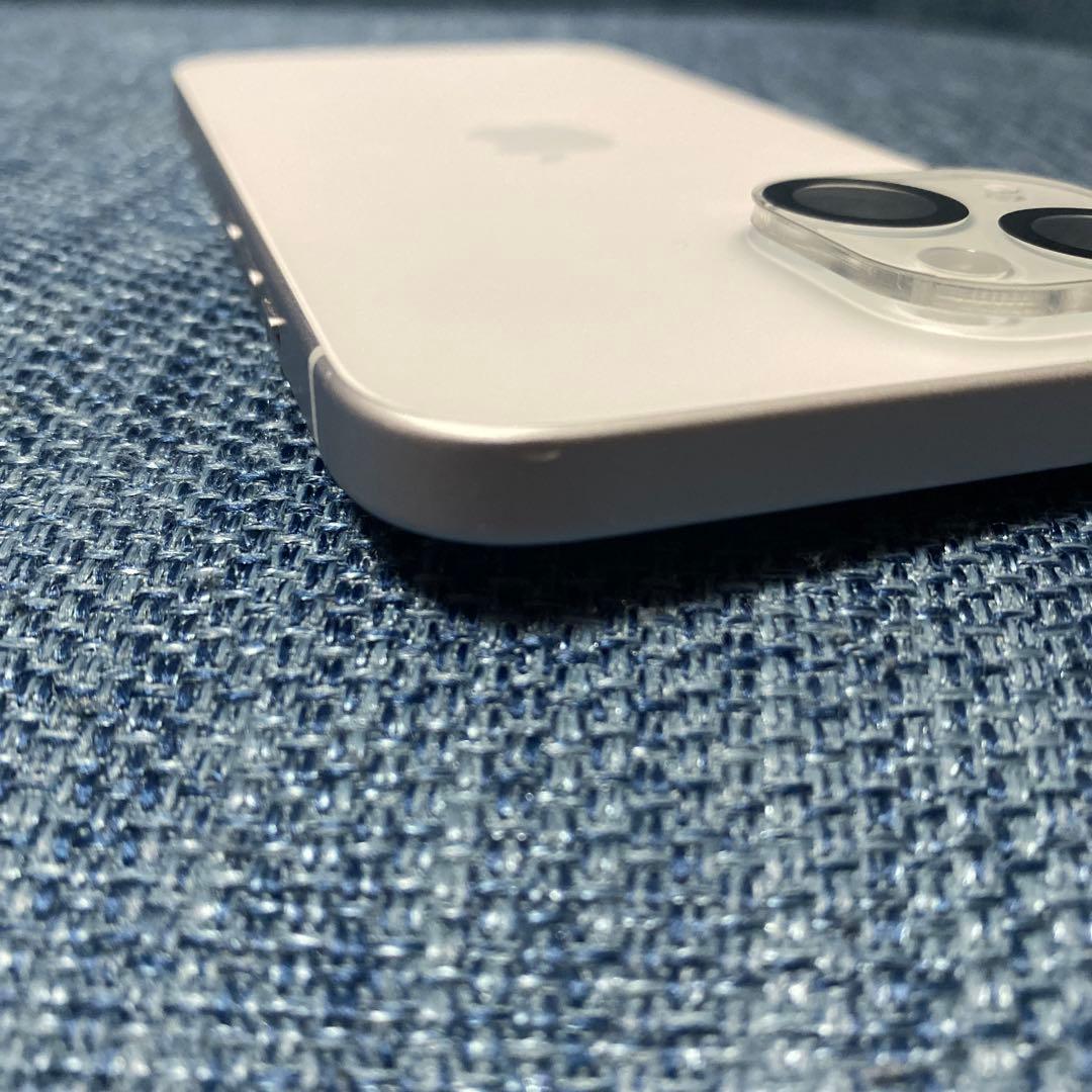 iPhone15 256 / ホワイト/ インカメ不良　Face ID使えます