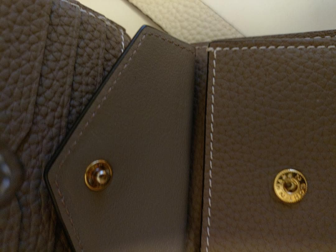 BONAVENTURA　ボナベンチュラ　2つ折り