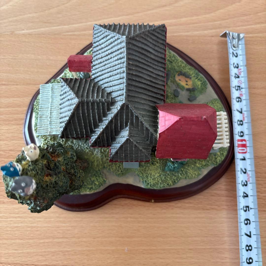 となりのトトロ　サツキとメイの家 ジオラマ　希少品