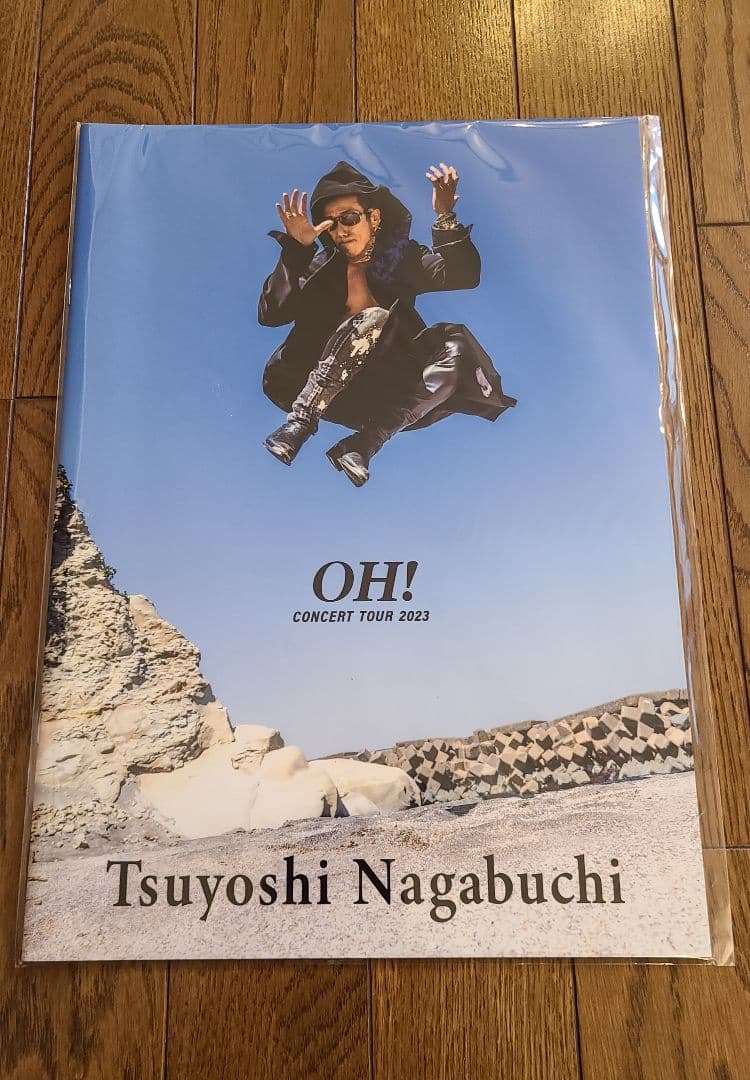 長渕剛 歴代コンサートパンフ (OH!ツアーまで約45年間分) - メルカリ