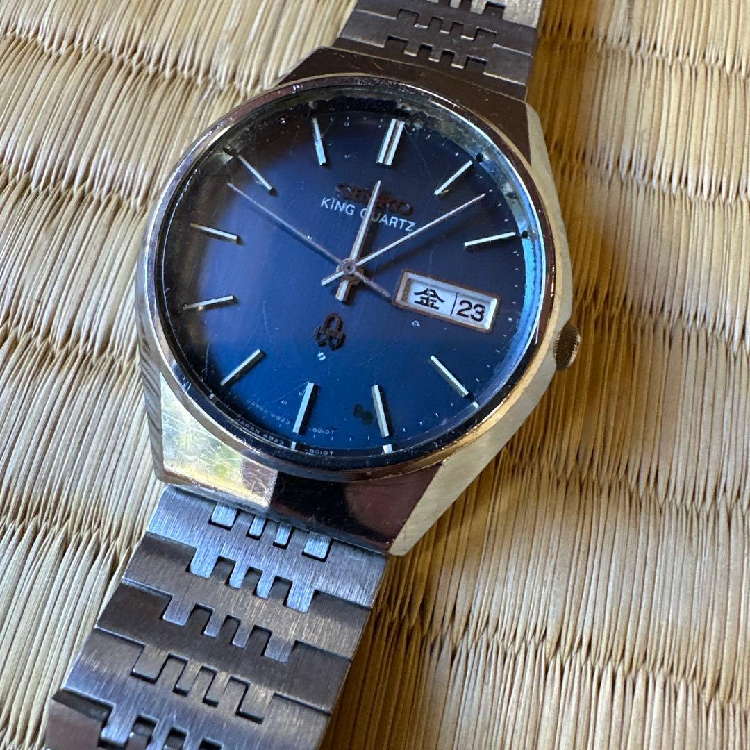 SEIKO キングクォーツ　腕時計　稼動品　4823-8010