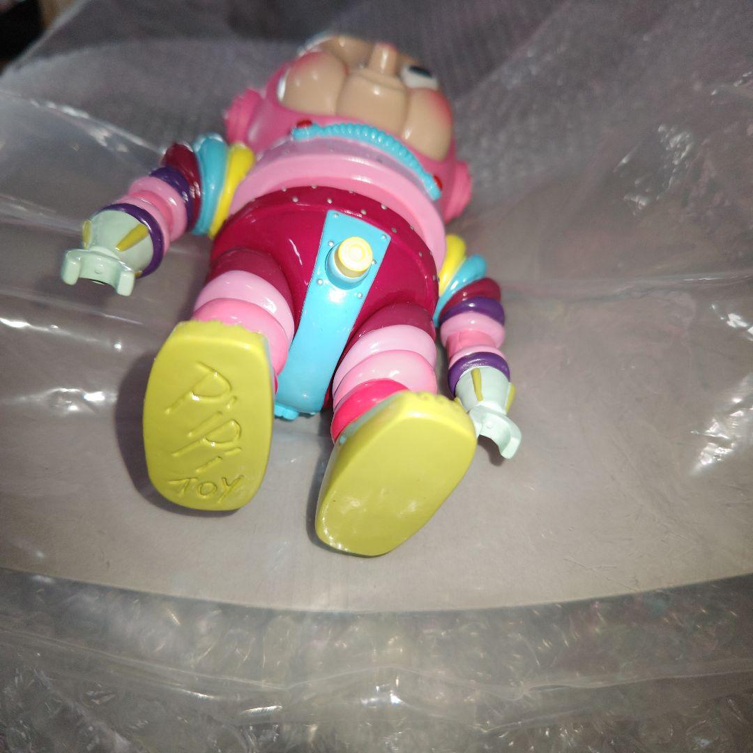 pipitoy PIPIROBOT ソフビ BIGLUCKYTOY