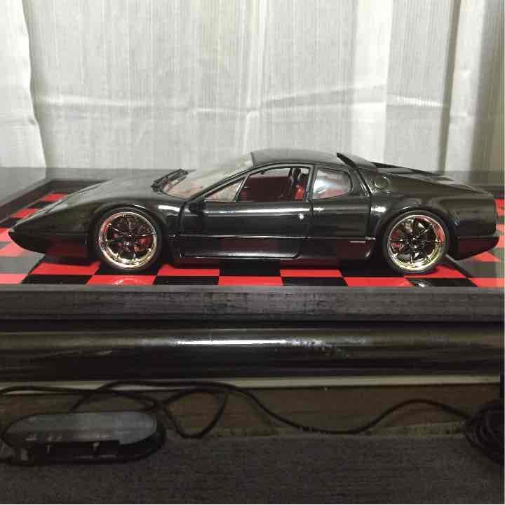 1/18 フェラーリ365GT4/BBカスタム希少車