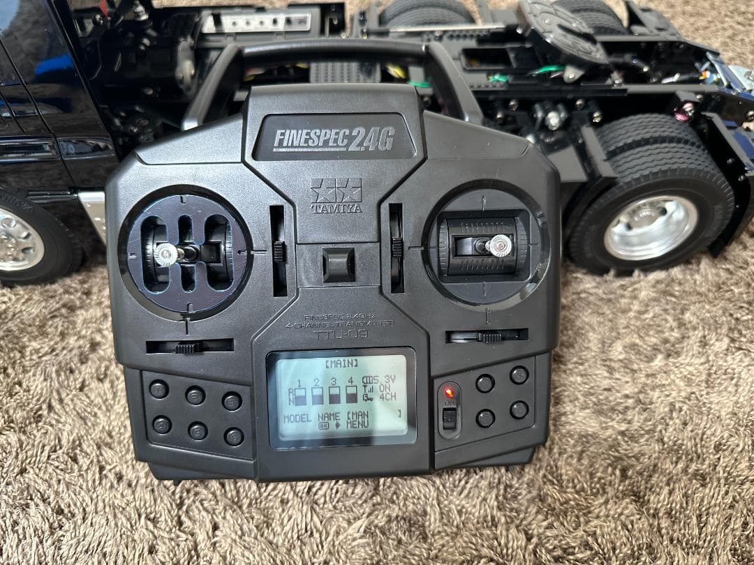 タミヤ1/14トレーラーヘッドMAN 6×4(フルオペレーション) - メルカリ