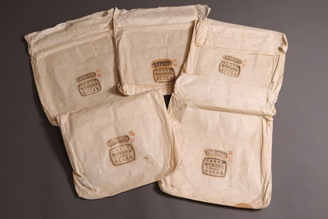 CL76 能登輪島塗 蔦金蒔絵 欅地 木地呂塗 足付四方膳 五客 木製漆器