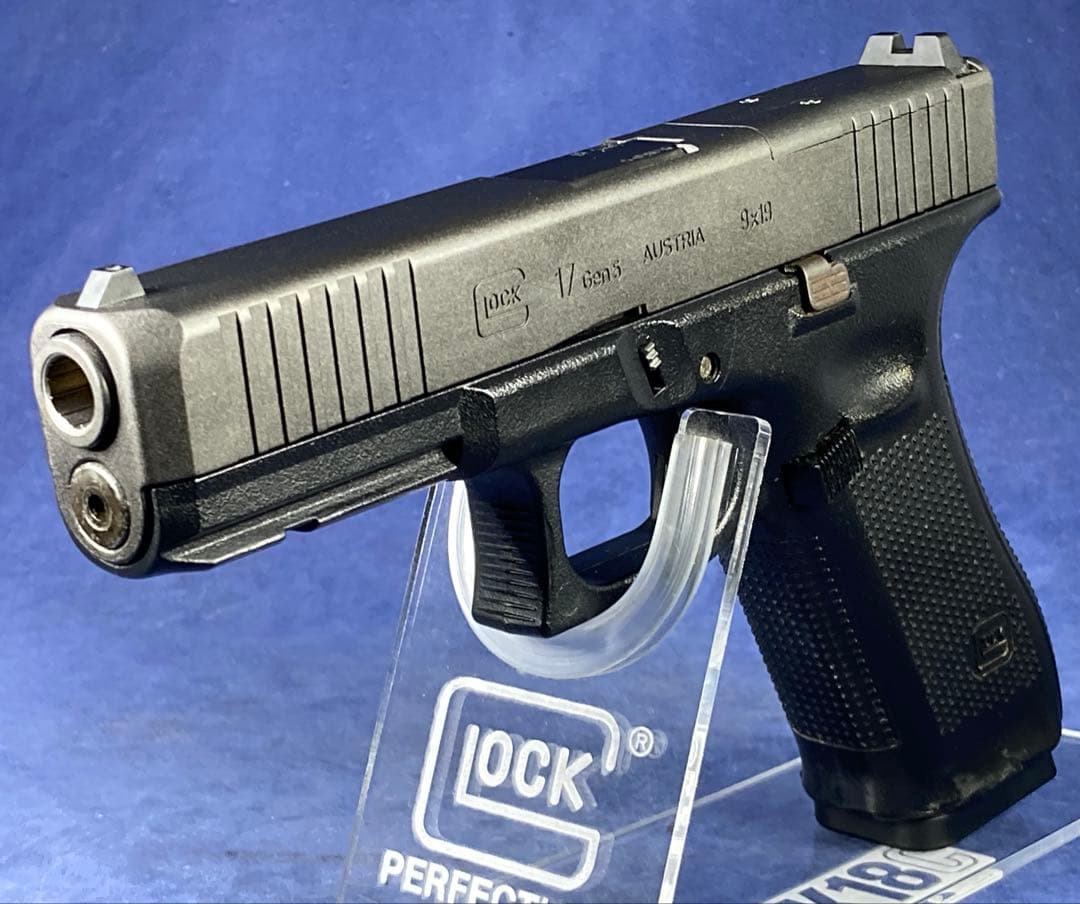 東京マルイ　グロック17 Gen5 MOS マウントスペーサー付　ガスブロ