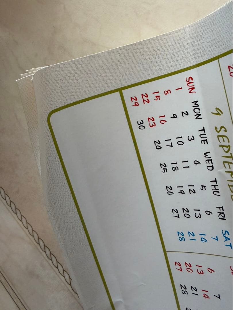 【レア】2002年 サンリオ　キティ マイメロ　プリン　クリリン　カレンダー