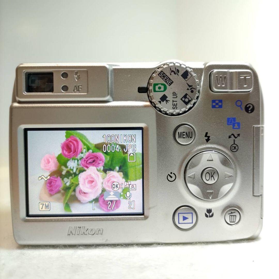 お得】ニコン COOLPIX 7600 オールドデジカメ オールドコンデジ
