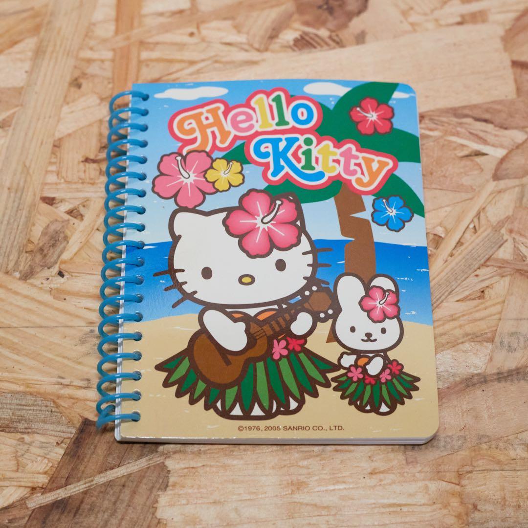 ハワイ限定　日焼けキティ　ぬいぐるみ　ネックストラップ　リングノート　セット