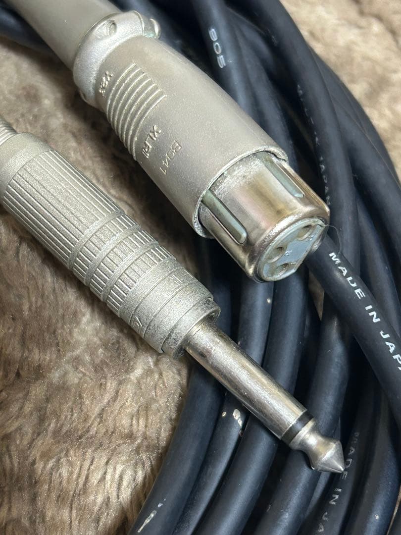 中古SHURE SM58 ダイナミックマイク 2本セット7mケーブル2本込み