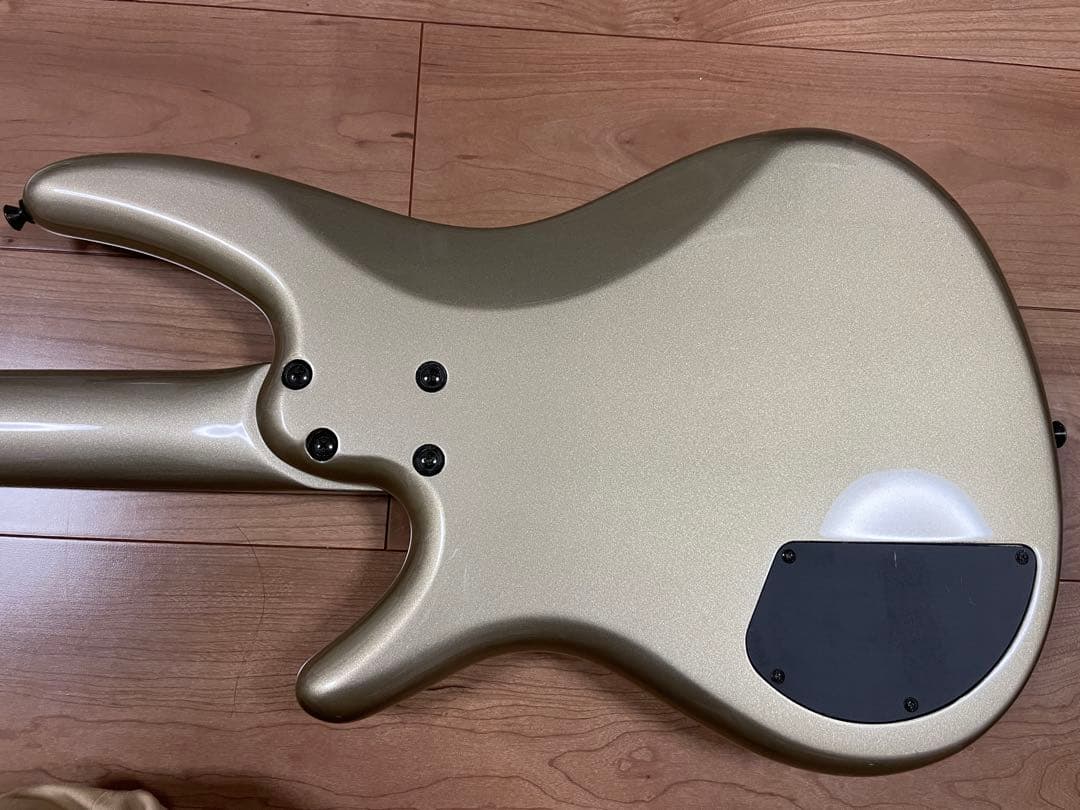 Ibanez SRGR エレキベース メタリック 5弦 SR645 GN