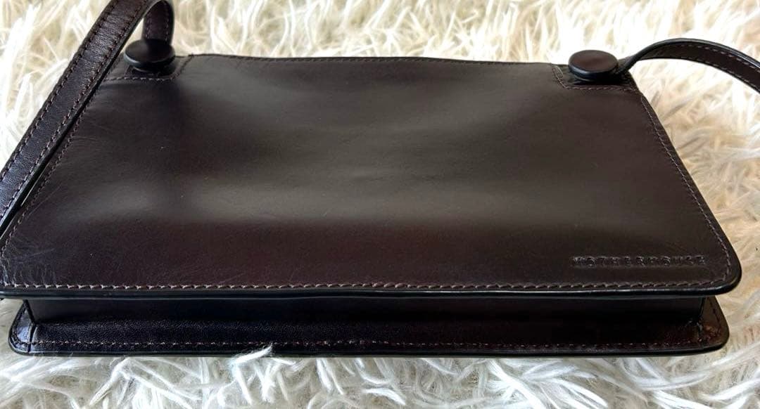 美品 マザーハウス アンティーク サコッシュ ロゴ刻印 レザー ブラウン