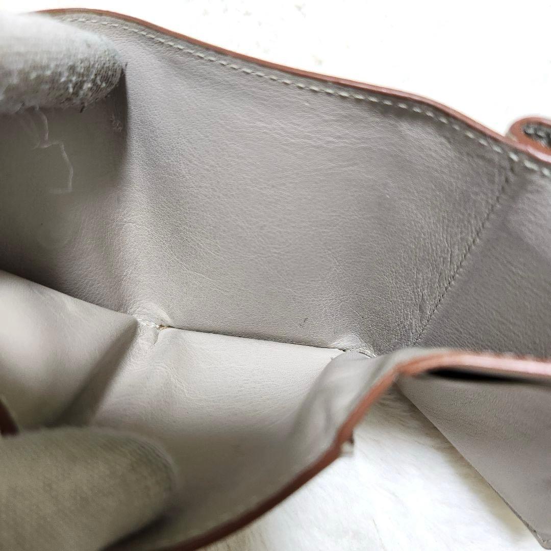 ✨美品　正規品✨ロエベ　三つ折り　アナグラム　小銭入れ　ロゴ金具　ベージュ