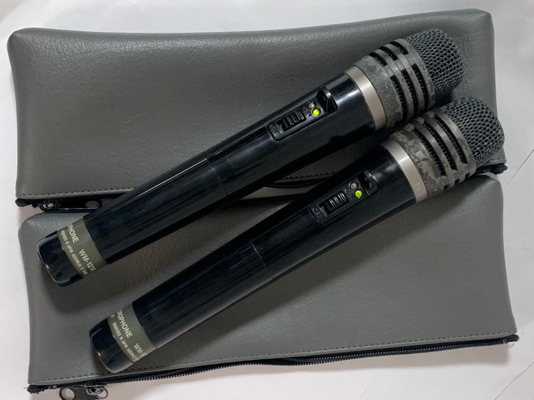 TOA ワイヤレスアンプ WA-1702 マイク2本付き 動作確認済み