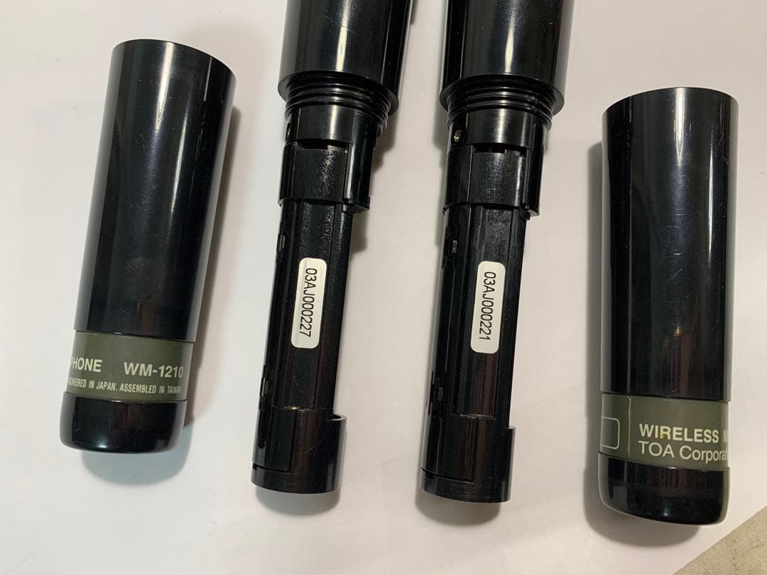 TOA ワイヤレスアンプ WA-1702 マイク2本付き 動作確認済み