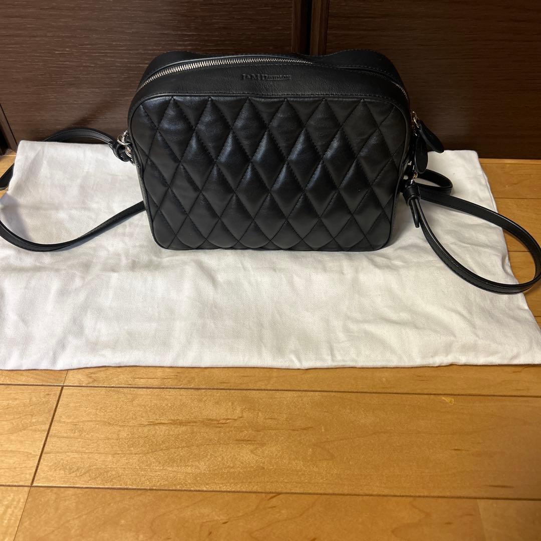 J&M DAVIDSON/J&Mデヴィッドソン　PEBBLE ペブル　ブラック J&M Davidson（J＆Mデヴィッドソン） ぺブル ミニ TOP HANDLE MINI