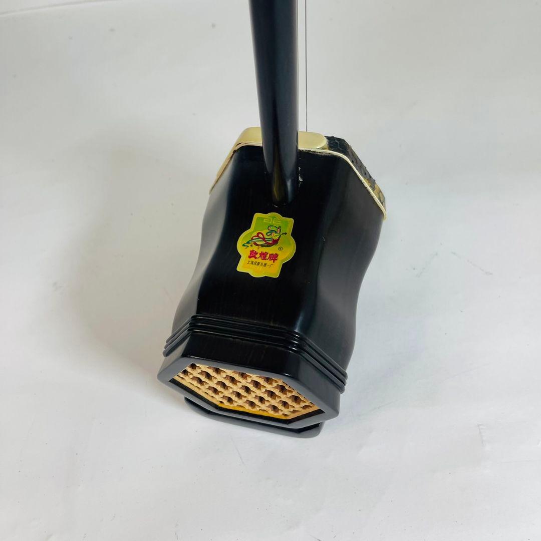 【保証書付き】 二胡 ケース付 本蛇皮製 YMHER30