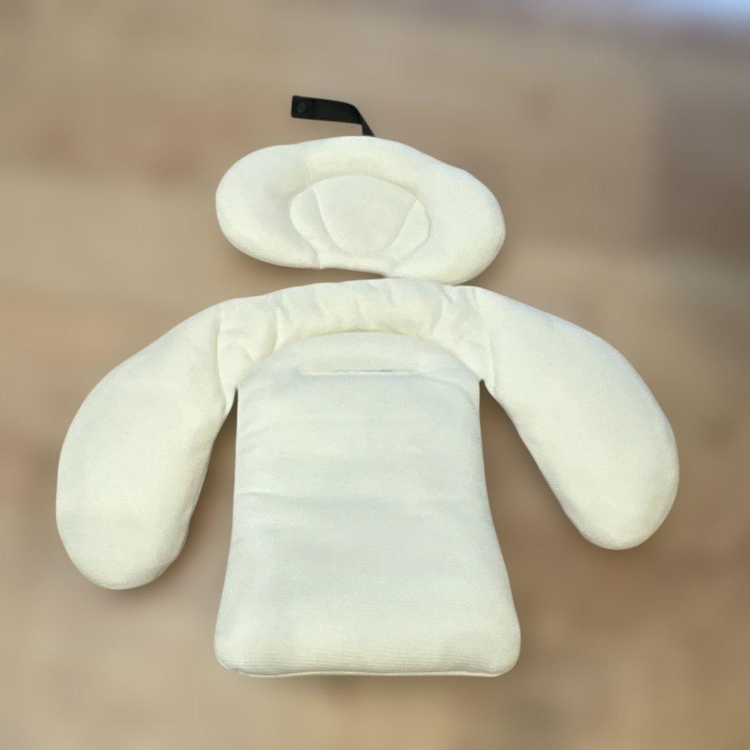 Combi ISO-FIX チャイルドシート ネイビー