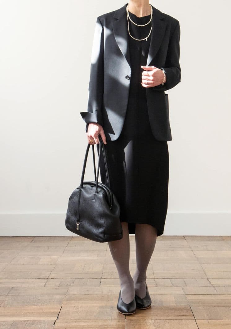 MADRIGAL マドリガル しっくりバッグ ブラック