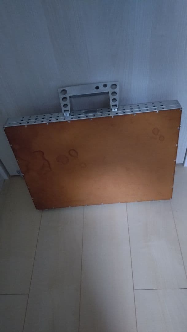 AERO CONCEPT 削り出しアルミ製のアッシュケース（希少3点セット）