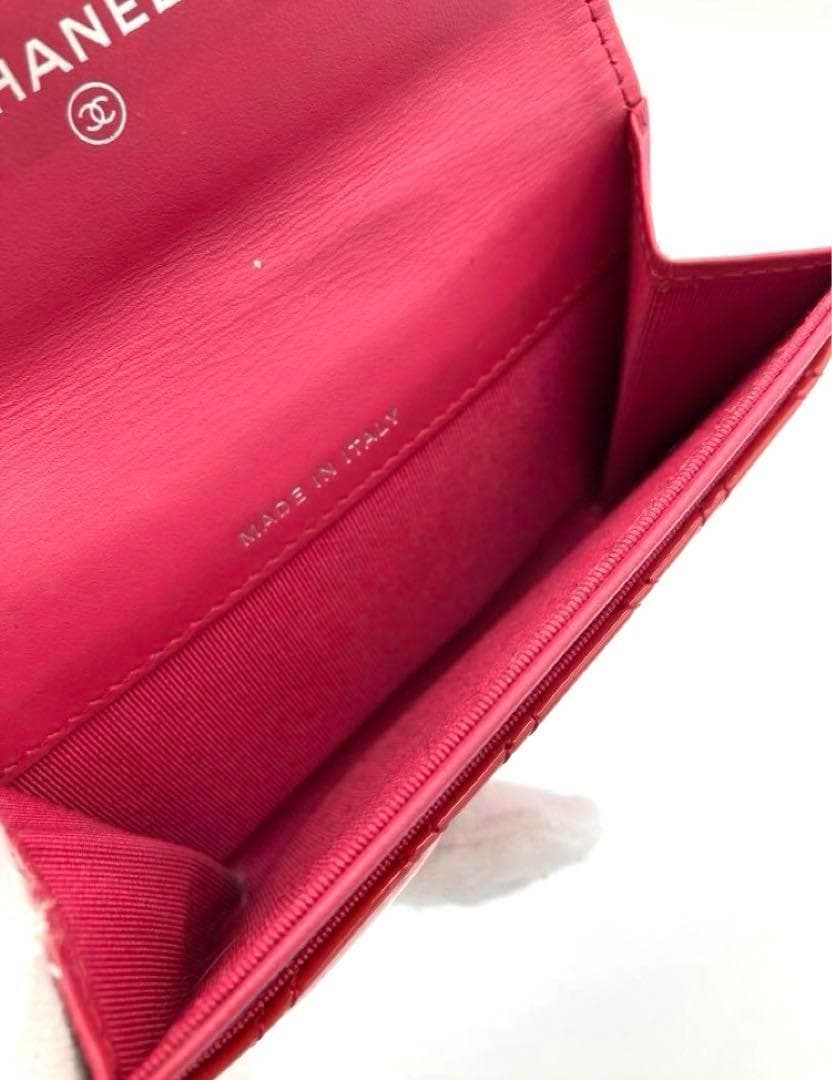 美品‼️ CHANEL エナメル　財布　ココマーク　パテントレザー