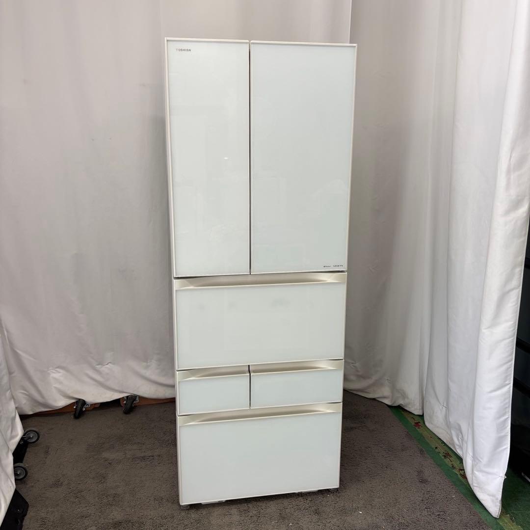 857 東芝 冷蔵庫 大型 500-600ℓ 真ん中野菜室 安い 中古 設置無料