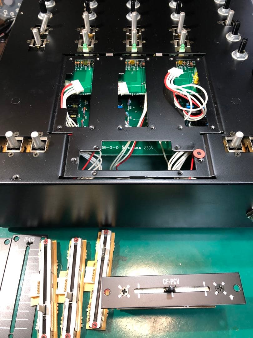 VESTAX ベスタクスPCV-175 フェーダーメンテナンス