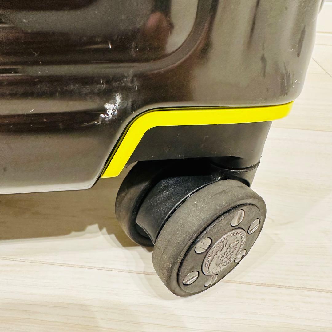 サムソナイト | ネオパルス×ディーゼル スピナー55 Black/Yellow