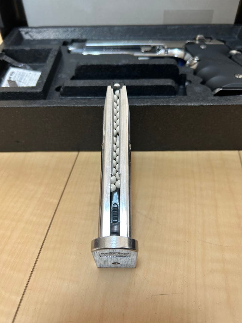 東京マルイ　m92fのステンレスモデル