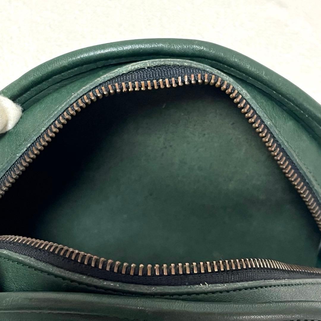 オールドコーチ　ショルダーバッグ　グリーン　ハーフムーン　三日月　USA