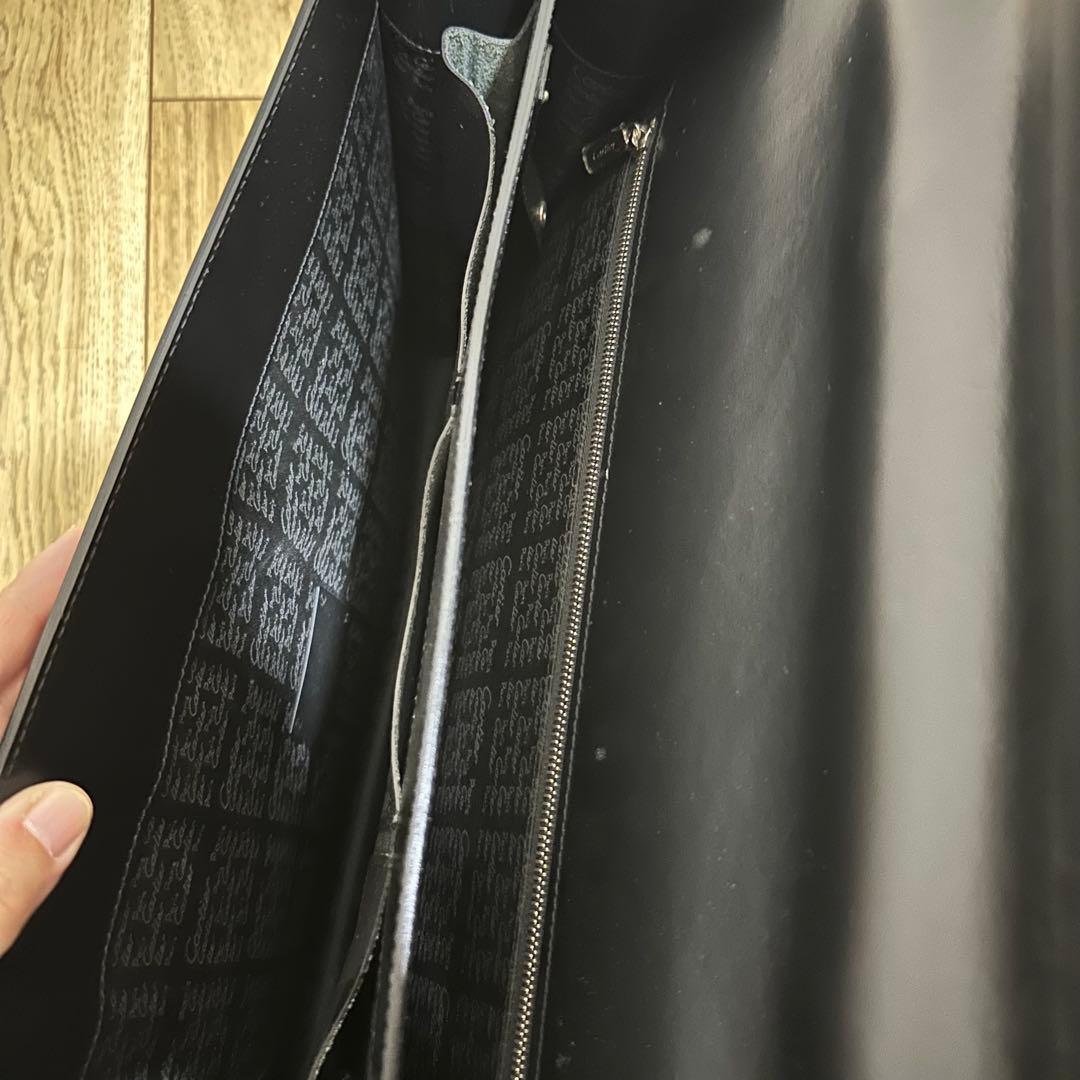 カルティエ　ビジネスバック　レザー　黒