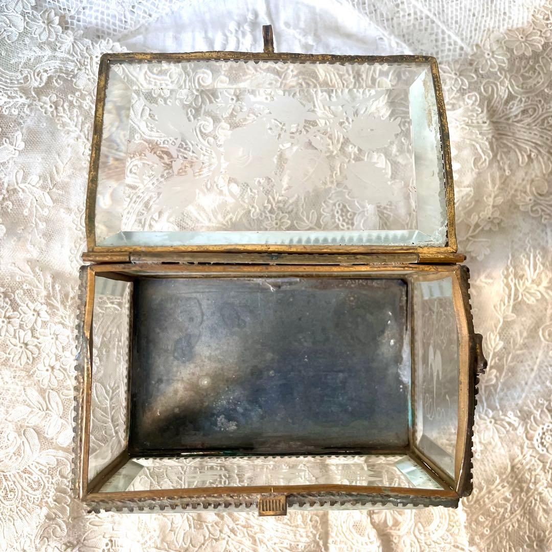 ローズ柄ベベルガラスジュエリーボックス アクセサリーケース フランス