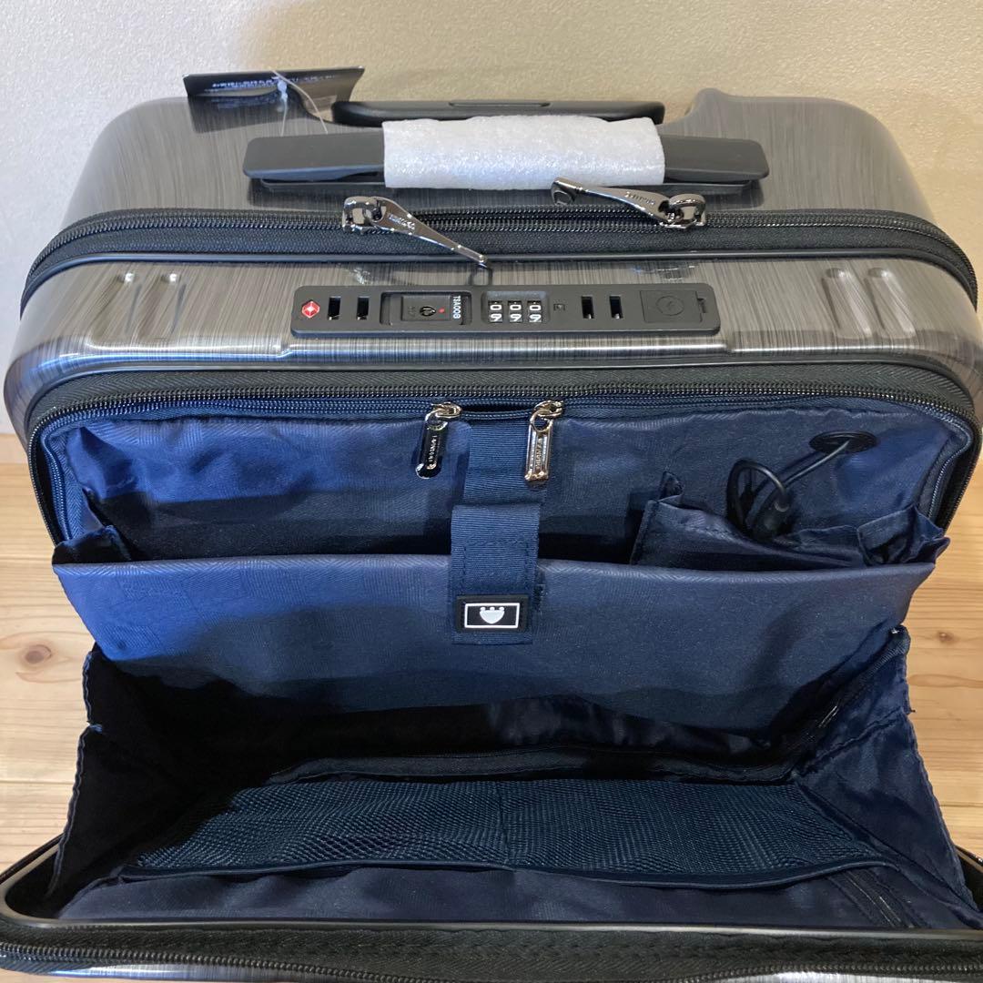 新品 未使用品 バーマス スーツケース 33L 参考価格30,