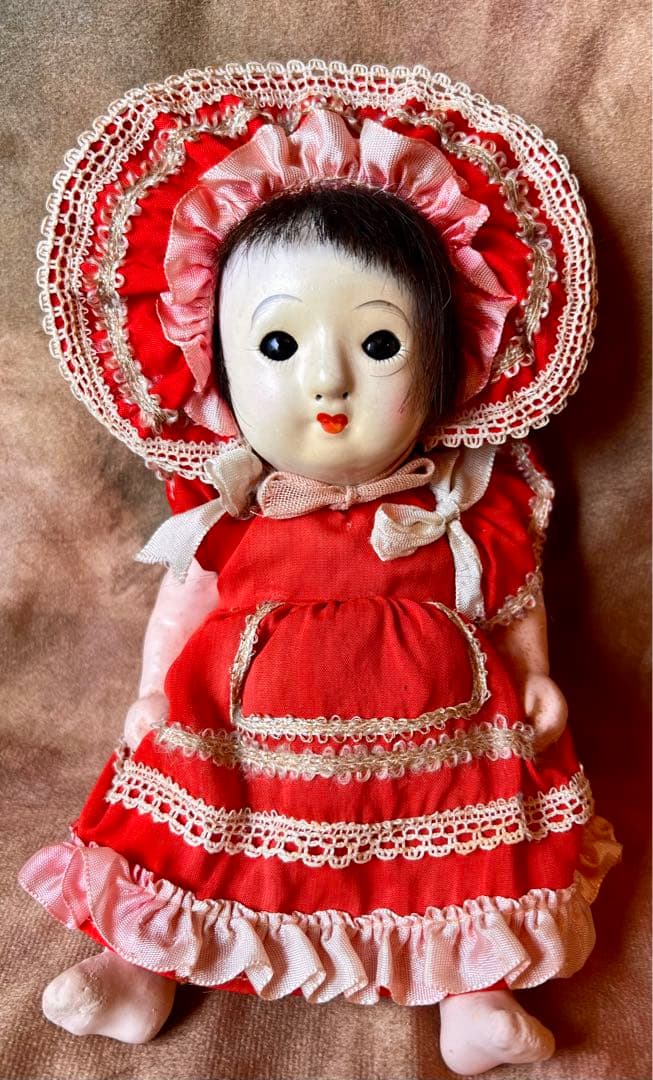 サクラビスクドール2体錦紗の着物帽子あぶちゃん涎掛け豆市松人形