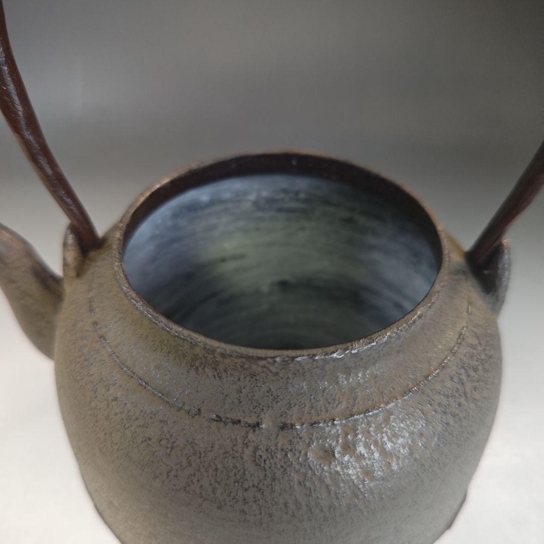 イ896 鉄瓶『釜師 菊地政光作』『真形形 鉄瓶 共箱』茶瓶 急須