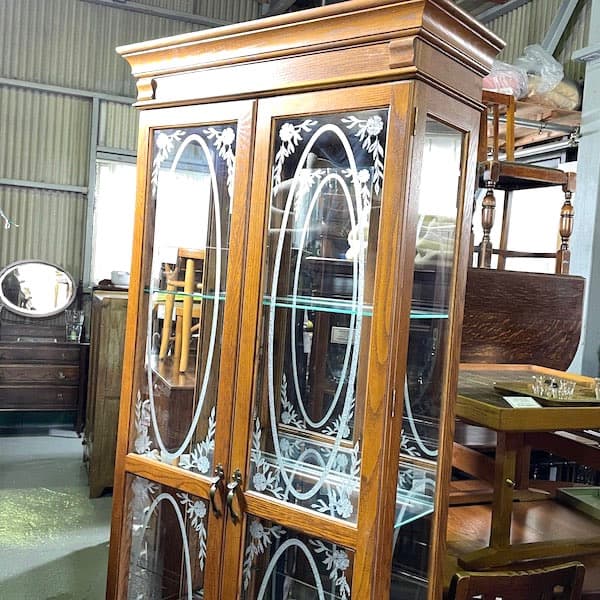 関西限定 送料別 アメリカ製 飾り棚 キュリオケース ショーケース