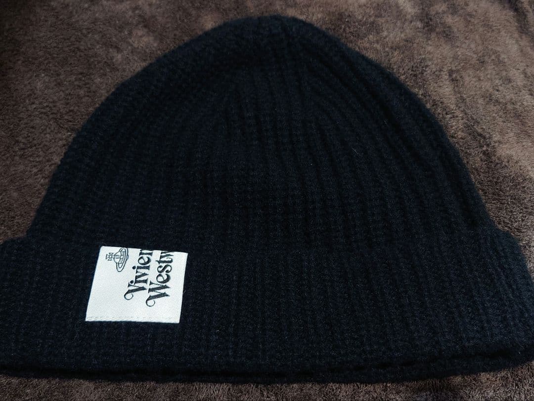 ビビアン 黒ニットキャップ Vivienne Westwood