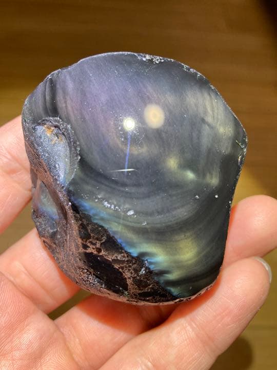 研磨品十勝石玲瓏オーロラ模様