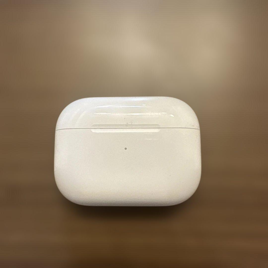 AirPods Pro 本体 片耳充電ケース付き ホワイト 右耳 ケース付き